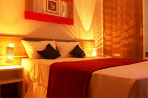 Assay Plaza Hotel
